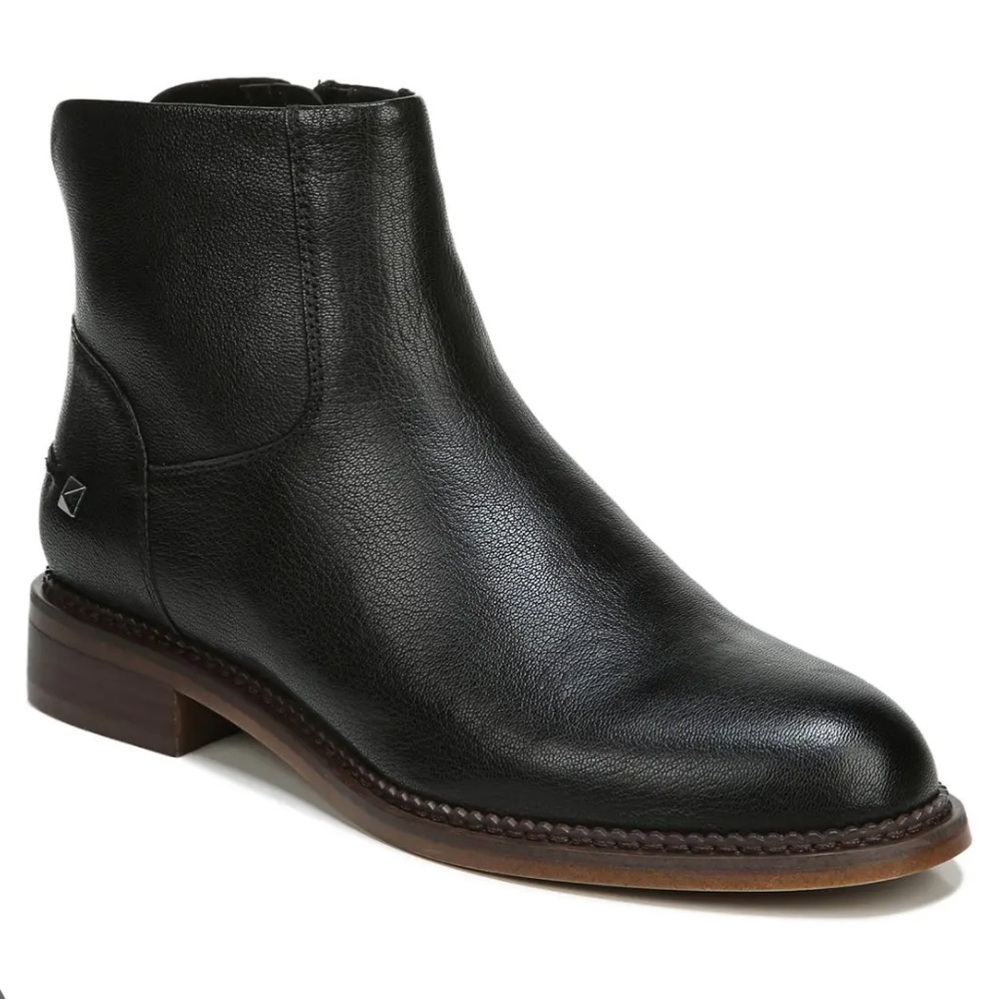 FRANCO SARTO Hero Black Leather Booties Women’s Size 6 BRAND NEW Great Gift